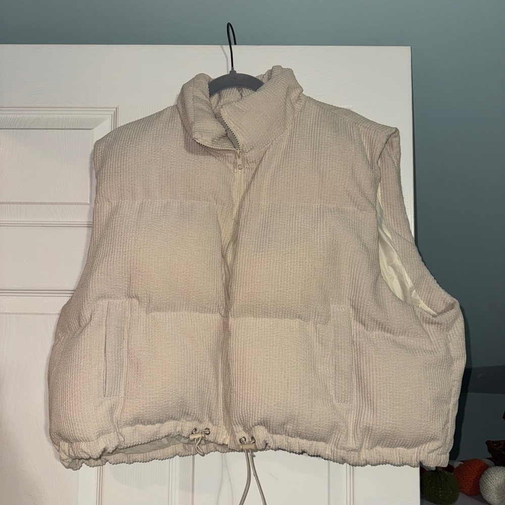 Cream Puffer Vest